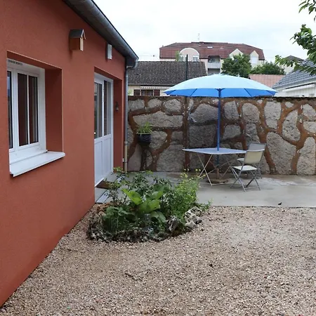 La Maison De Philippe & Maryse En Bourgogne Franche Comte Dijon, Entre Ville, Jardins Et Vignes, Aux Portes De La Cite Internationale Gastronomique Et Du Vin Apartamento Dijon